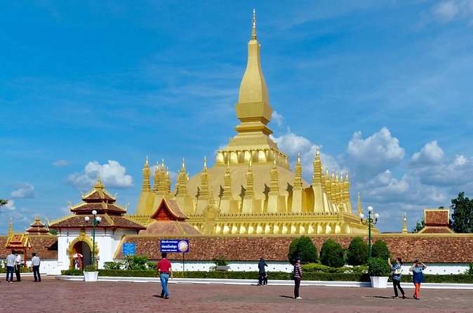 A Full Day in Laid-Back Vientiane - Talat Sao Market Time: What’s Worth Your Minutes
