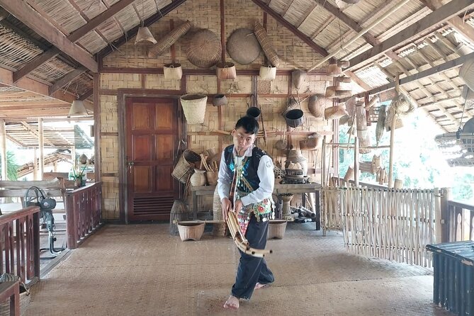 Day-time Bamboo weaving & Cooking Classes join-in - Meal time and photos: eating what you made, in a calm setting