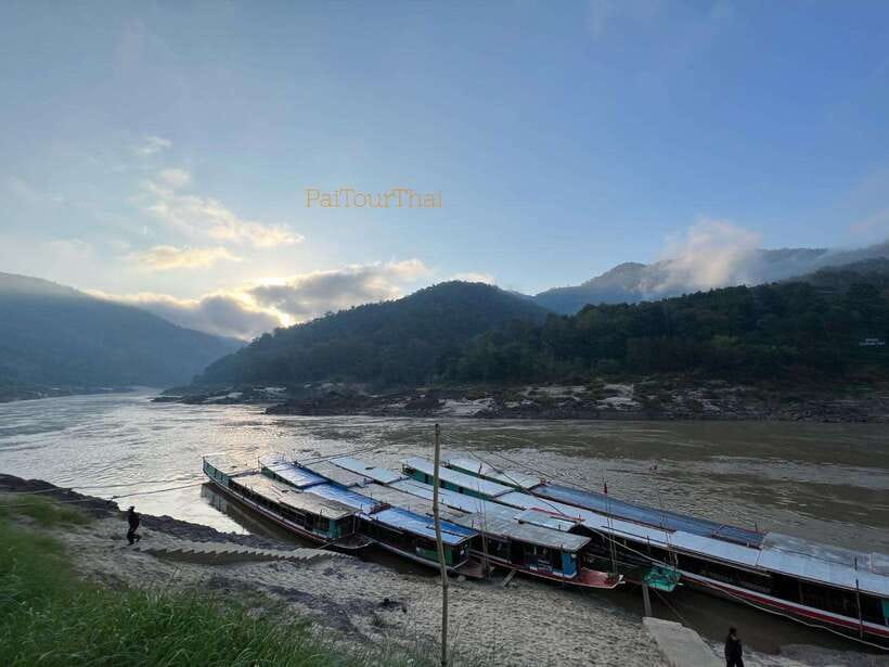 From Chiang Rai : 2 Day 1 Night Slow Boat to Luang Prabang - Day 2: Pakbeng to Luang Prabang and the real transfer situation