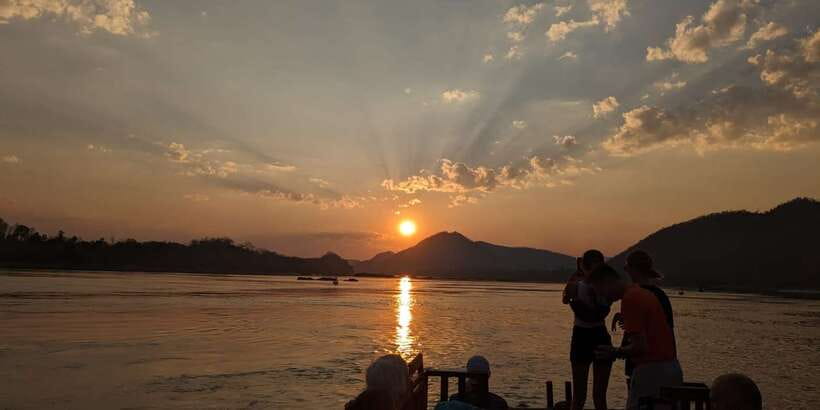Half Day Mekong Cruise to Pak Ou Caves (Morning / Afternoon) - Lunch on the Mekong: Buffet Food, Big Views, and Elephant-Adjacent Moments