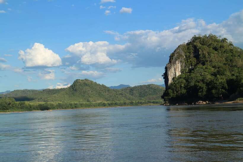 Half Day Mekong Cruise to Pak Ou Caves (Morning / Afternoon) - How Pickup and Floating-Pier Boarding Work in Luang Prabang