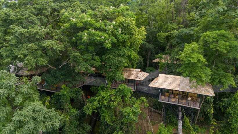 Kuang Si Waterfall, Tree Top Cafe, Ziplining - Kuang Si Waterfall pools and forest paths, your real chance to cool off