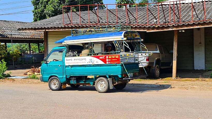 Luang Prabang: 2D Transfer to Huay Xai by Slow Boat - Pakbeng overnight: why that stop is worth the extra day