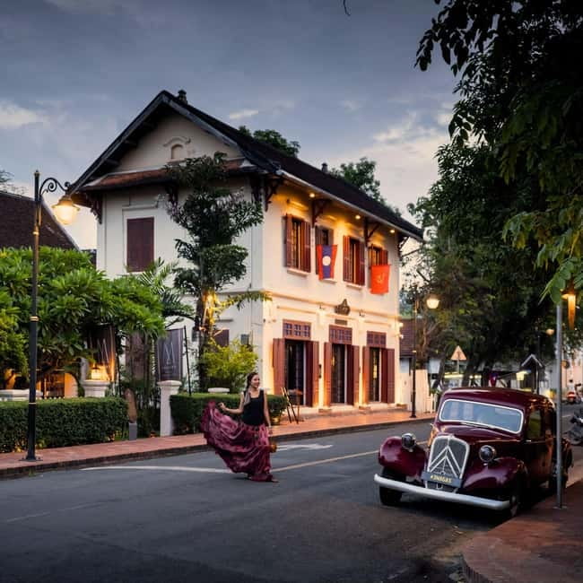 Luang Prabang: Audio-Guided City Tour in Electric Car - Key points to know before you go