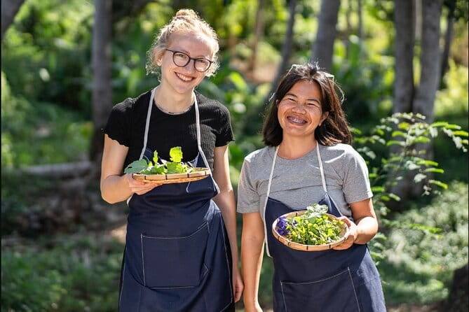 Luang Prabang Cooking, Pottery & Candle Experience - Who should book this and who might skip it