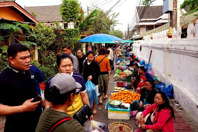 Luang Prabang Foodie Walking Tour and Monk Blessing - Why This Luang Prabang Food and Monk Walk Works