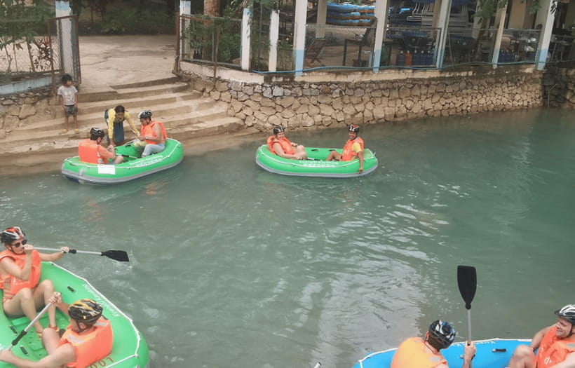 Luang Prabang: Kuang Si Waterfall Jungle Rafting - Safety and gear: why you should feel comfortable getting wet