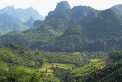 Mountain Trek & Local Villages Overnight Tour
