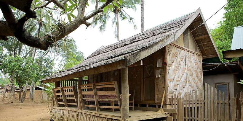 Luang Prabang: Mountain Trek & Local Villages Overnight Tour - Guides, Group Feel, and the Human Side of the Day