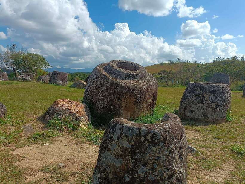 Plain of jars share group tour - Morning Pickup and Ban na Phia Spoon Village Stop