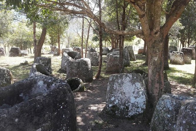 Plain of jars tour with local guide - Muang Khoun at 2:00 p.m.: That Foun and Wat Phia Wat in the former capital