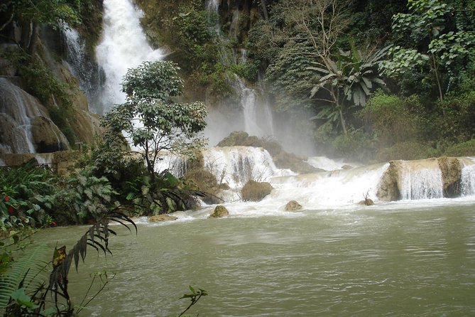 Private Tour Full-day Morning Market, Villages and Scenic Kuang Si Waterfall - Kuang Si Falls: the rainforest walk and the swim plan