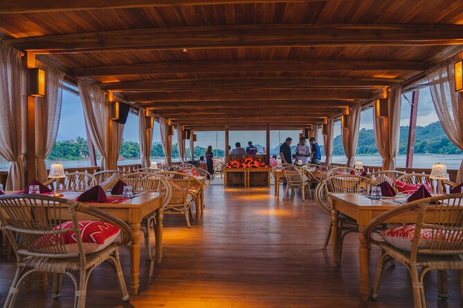 Sunset Cruise in Luang Prabang with Live Performance - Why this Luang Prabang sunset cruise works so well