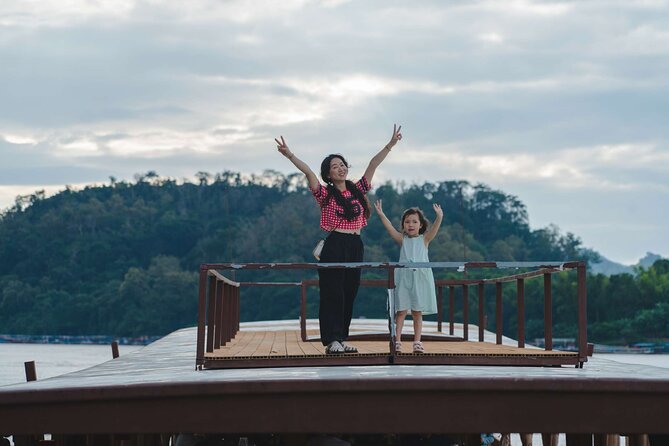 Sunset Cruise in Luang Prabang with Live Performance - Small group size, max 40: what that means for your comfort