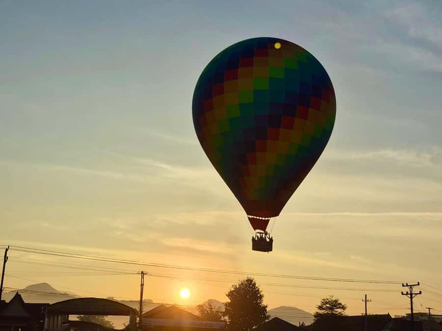 Vang Vieng: Climbing & Ballon (Departure from Vientiane) - Getting from Vientiane to Vang Vieng, with a real plan
