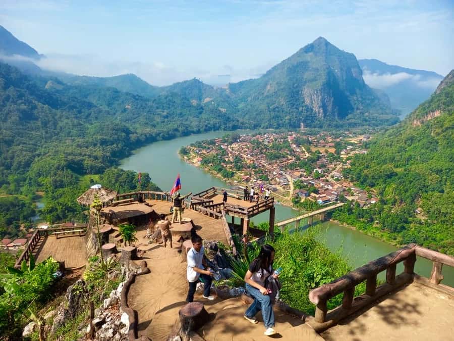 Vang Vieng: Climbing & Ballon (Departure from Vientiane) - The lunch break: build in energy, even if meals cost extra