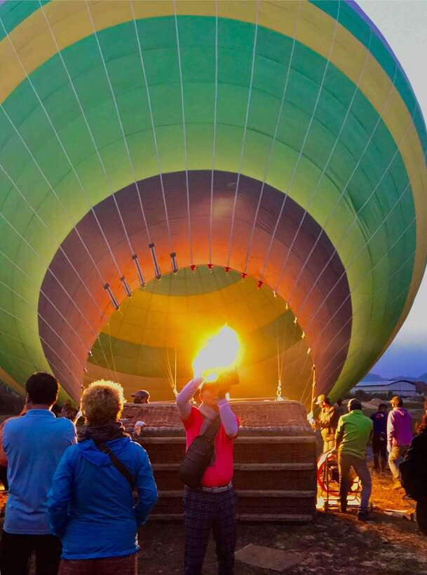 Vang Vieng: Hot Air Balloon and Go Kart Ride - Transport, group flow, and waiting times you should budget for