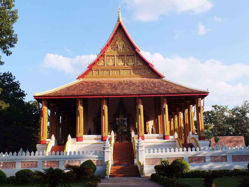 Vientiane City Highlights Tour with Buddha Park & Lunch - Key Points to Know Before You Go