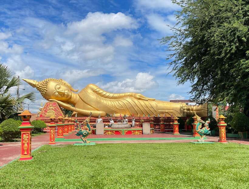 Vientiane: Cultural Tour with Buddha Park and Patuxay - PhoZap Lunch Break: Pay On Your Own, Plan for Preferences