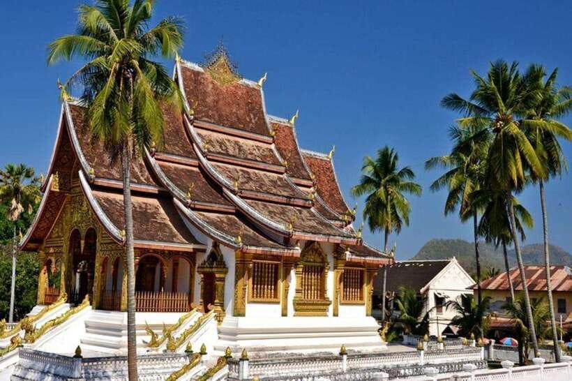 Vientiane : Private Custom Tour with a Local Guide - Communication and guide quality: what the best days have in common