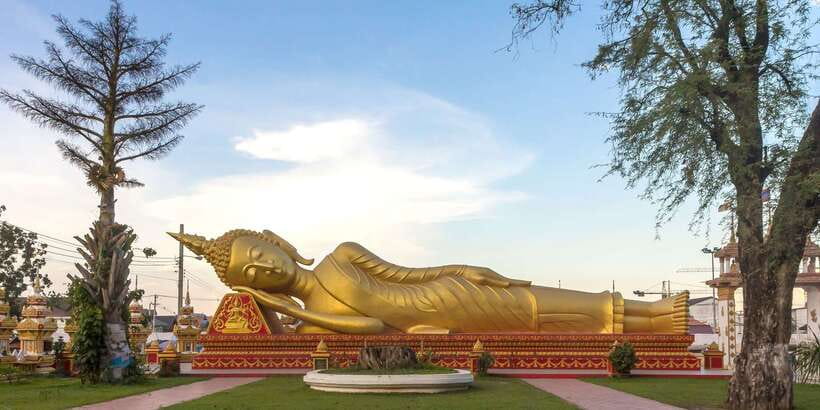 Vientiane: Private Full-day Must-See Sights & Sunset Tour - Who should book this private day tour?