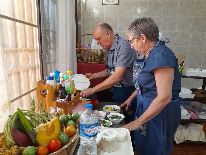 Vientiane Private Lao Cooking Class with Market Tour - Sticky rice, tasting, and Lao beverages: what you should watch for
